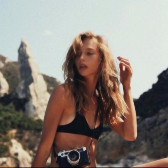 Meet your Posher, Vincenzzakaia - Picture 1 of 1